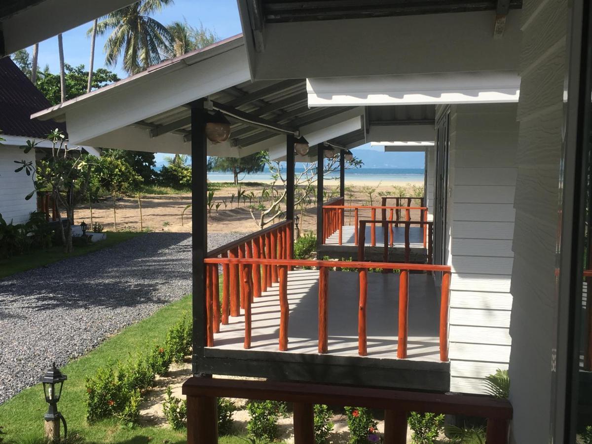 All At Sea Beach Resort Baan Tai Exterior foto